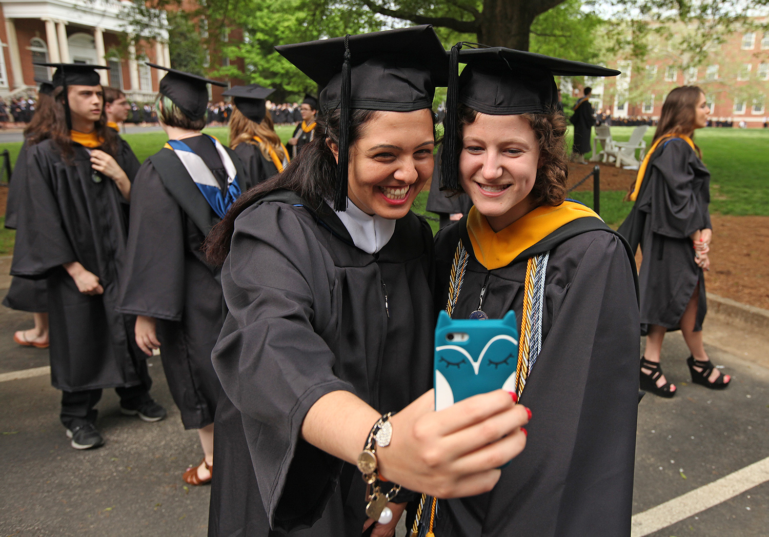A Look Back at Commencement Through Photos, Social Media News