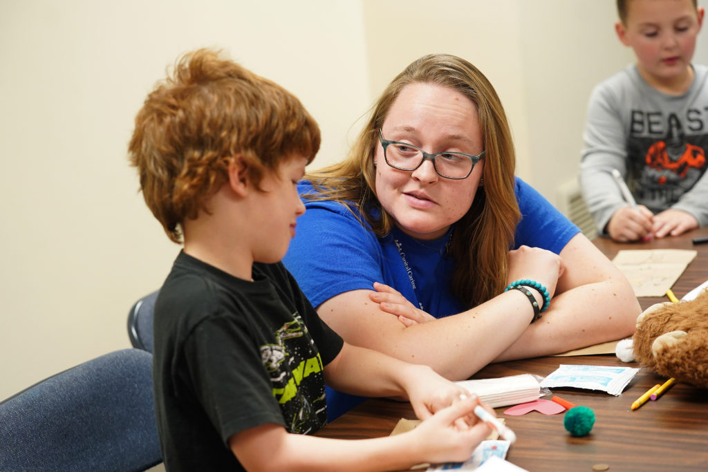 Psychology Students Volunteer to Breathe Life Into Hospice - News