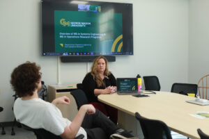 George Mason Graduate Recruitment Coordinator Rachel Cameron spoke to computer science students and presented an information session in James Farmer Hall. Photo by Karen Pearlman.