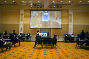 UMW’s Cedric Rucker University Center Chandler Ballroom was transformed into a lively digital arena for this face-to face esports competition. Photo by Suzanne Rossi.